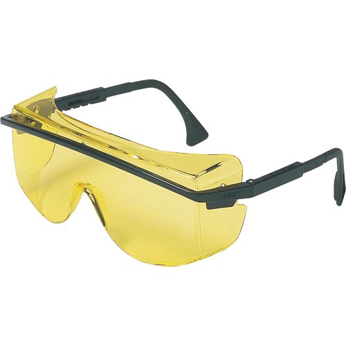 Lunettes de s&eacute;curit&eacute; Uvex Astrospec OTG 3001, Lentille Ambr&eacute;e, Anti-&eacute;gratignures, ANSI Z87+/R&eacute;pond ou surpasse la norme CSA Z94.3 Equipment World