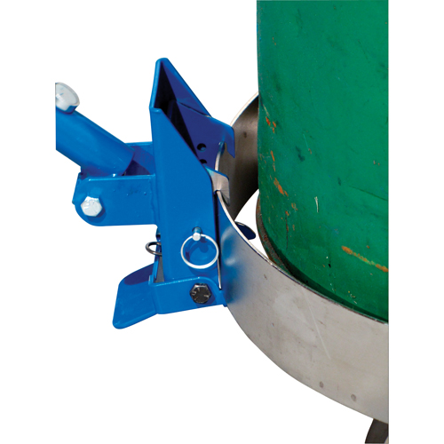 Poign&eacute;es Clamp & Go pour chariot Equipment World