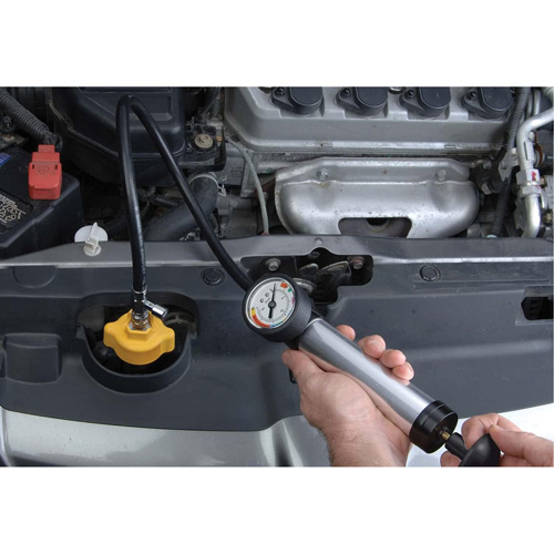 Trousse de test de pression du syst&egrave;me de refroidissement Equipment World