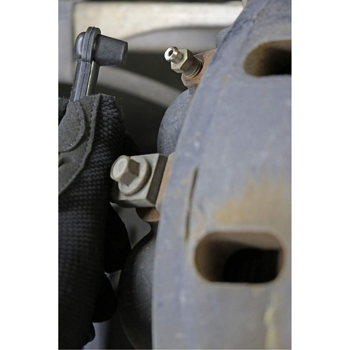 Automotive Tune-Up & Brake Bleeding Kit Equipment World