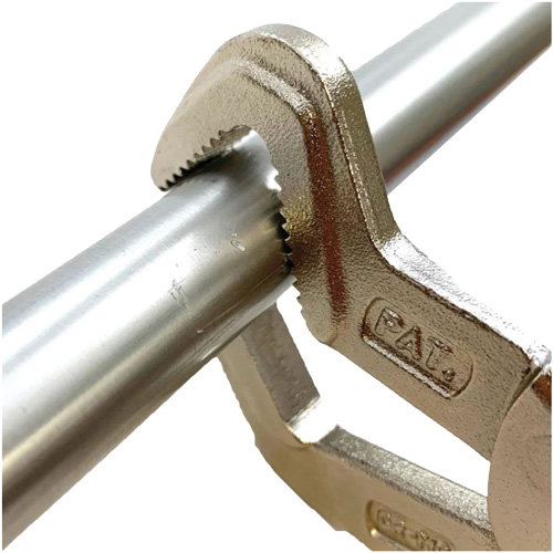 Pinces multiprise &agrave; barre basculante Equipment World