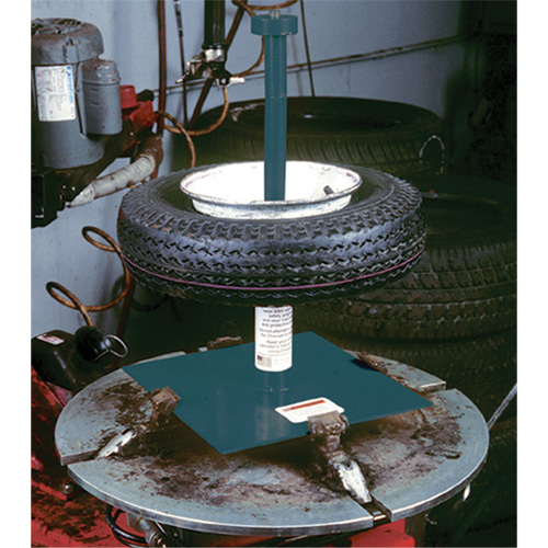 T600 Bench / Rim Clamp Mount Equipment World