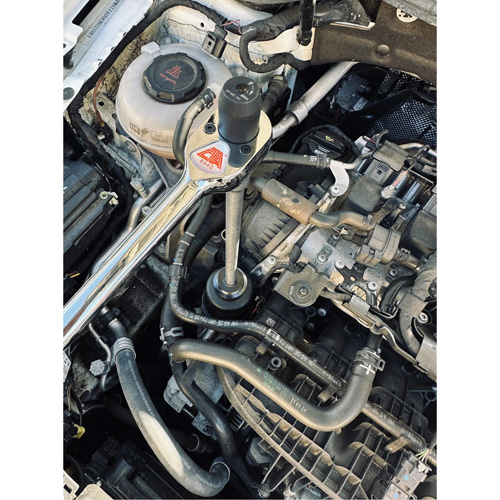 Torque Limiting Ratchet Wrench, 3/8" Drive, Cushion Grip Handle Equipment World