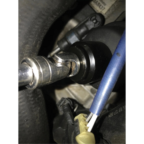 Cummins 5.9L Oil Filter Socket - 25mm Equipment World