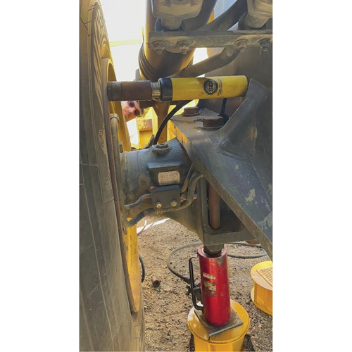 Single-Acting Cylinder Hydraulic Ram, 4.13" Stroke, 10 Ton(s) Capacity, 10000 PSI Equipment World