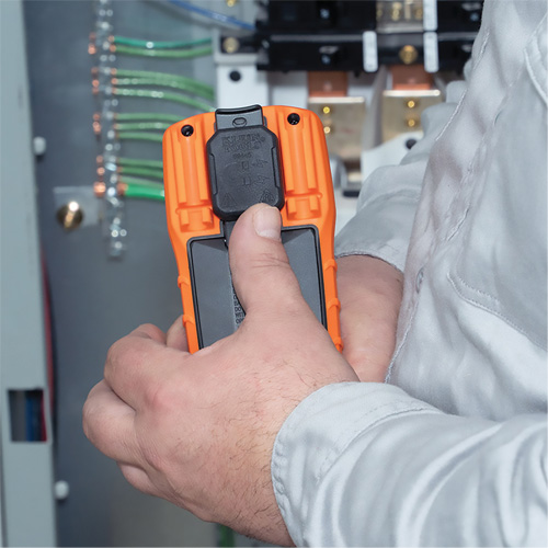 Digital Multimeter, AC/DC Voltage, AC/DC Current Equipment World