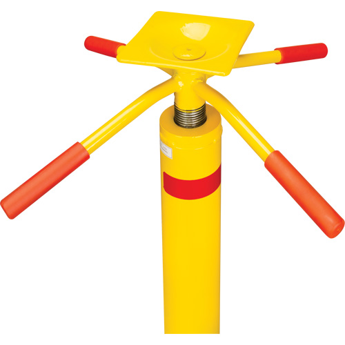 50,000 lbs. Static Capacity Trailer Jack, 2.5 tons Lift Capacity Equipment World