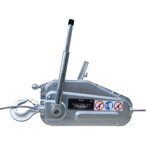 Tirfor&reg; Wire Rope Hoist - TU17, 5/16" Wire Diameter, 2000 lbs. (1 tons) Capacity Equipment World