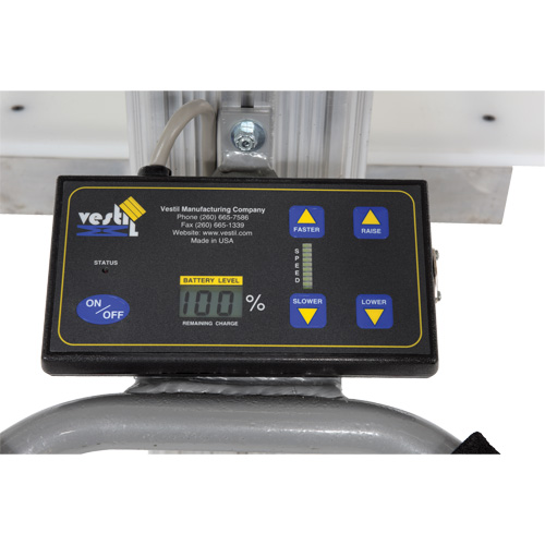 Gerbeur &agrave; levage rapide, M&eacute;canisme &eacute;lectrique, Capacit&eacute; de 175 lb, Levage max de 57" Equipment World