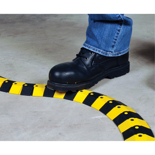 Ultra-Sidewinder&reg; Cable Protection System - Small, 13.125" x 3" x 0.75", 32000 lbs. (16 tons) Equipment World