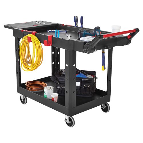 Chariot utilitaire robuste et polyvalent, 2 tiers, 17-3/4" x 36" x 46-1/5", Capacit&eacute; 500 lb Equipment World