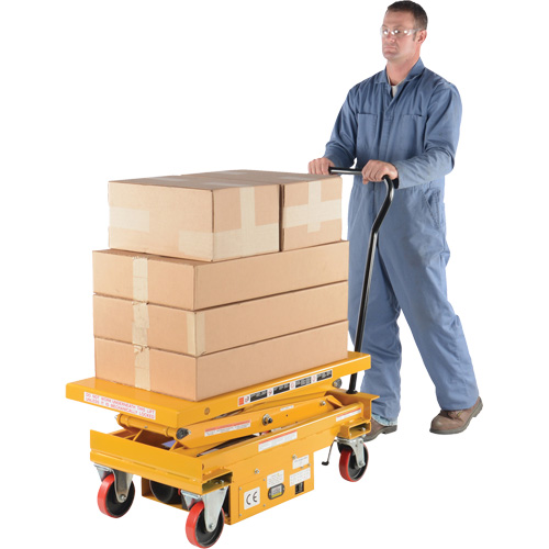 Chariot de levage hydraulique &agrave; ciseaux &agrave; batterie c. c., Acier, 39-3/4" lo x 20-1/2" la, Capacit&eacute; 1000 lb Equipment World