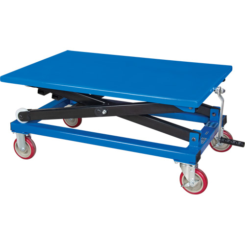 Table &eacute;l&eacute;vatrice manuelle &agrave; ciseaux, 37-3/8" lo x 23-5/8" la, Acier, Capacit&eacute; 660 lb Equipment World