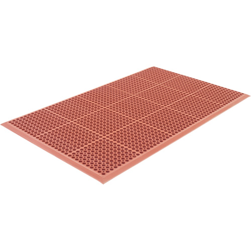 Tapis de s&eacute;rie Competitor, &agrave; fentes, 3' x 5' x 7/8", Orange, Caoutchouc naturel Equipment World