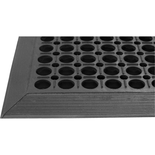 Competitor Series Mats, Slotted, 3' x 5' x 7/8", Black, Natural Rubber Equipment World