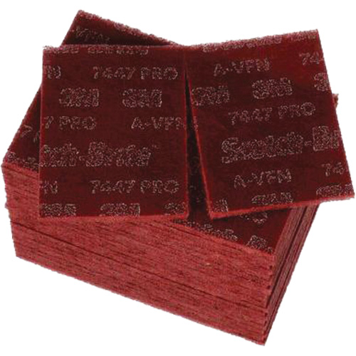 Tampons manuels Scotch-Brite 7447, Oxyde d'aluminium, 9" x 6", Grain Tr&egrave;s fin Equipment World