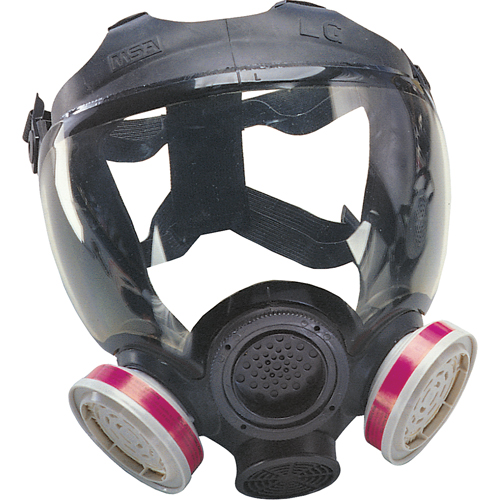 Advantage&reg; 1000 Respirator, Silicone, Medium Equipment World