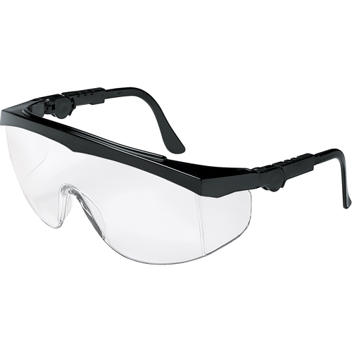 Lunettes de s&eacute;curit&eacute; Tomahawk, Lentille Transparent, Antibu&eacute;e/Anti-&eacute;gratignures, ANSI Z87+/R&eacute;pond ou surpasse la norme CSA Z94.3 Equipment World