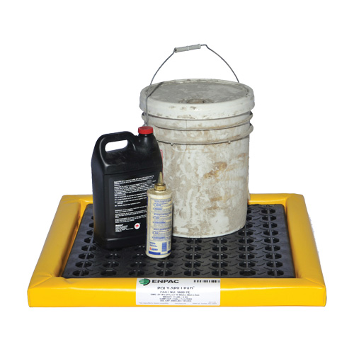 Poly-Spillpad Pads, 24" L x 24" W x 2" H, 2 US gal. Spill Capacity Equipment World