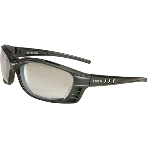 Lunettes de s&eacute;curit&eacute; Uvex Livewire, Lentille Transparent, Antibu&eacute;e, R&eacute;pond ou surpasse la norme CSA Z94.3 Equipment World