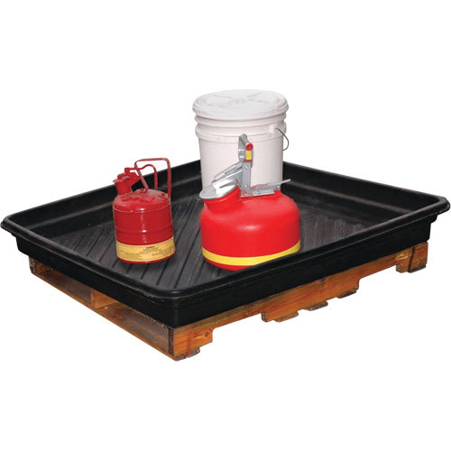 Ultra-Utility Trays&reg;, 40" L x 48" W x 3.5" H, 30 US gal. Spill Capacity Equipment World