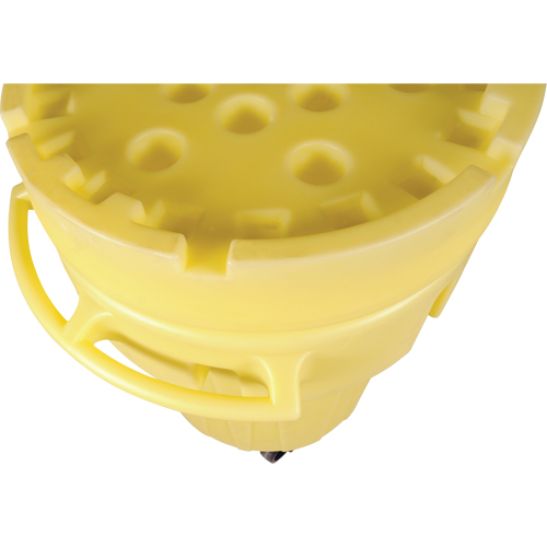 Baril sur roues Ultra-Overpacks, 95 gal., Mobile Equipment World