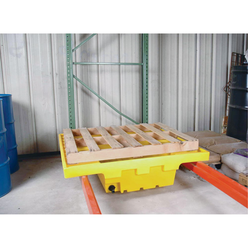 Contenant de confinement Ultra-Rack Sump, 51,5'' lo x 51,5'' la x 12" ha, 66 gal. US Capacit&eacute; Equipment World