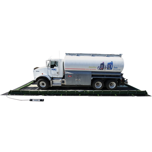Ride-Side Berm Secondary Containment for Vehicles, 9,300 US gal. Capacity, 20' W x 50' L x 15" H, L-Bracket Equipment World