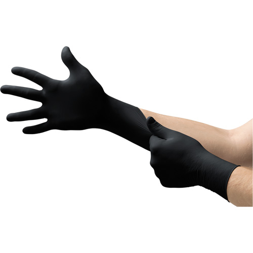 Onyx&reg; Gloves, Small, Nitrile, 3.5-mil, Powder-Free, Black Equipment World