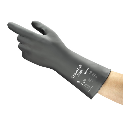 Gants r&eacute;sistants aux produits chimiques AlphaTec, Taille 8, 12" lo, Caoutchouc butyle/Viton, 0,3 mil Equipment World