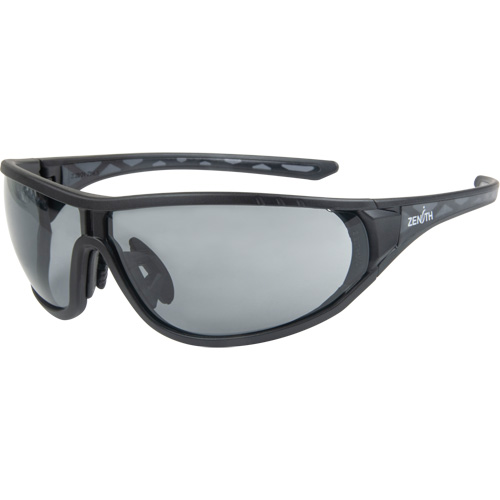Lunettes de s&eacute;curit&eacute; de s&eacute;rie Z3000, Lentille Grise/fum&eacute;e, Antibu&eacute;e/Anti-&eacute;gratignures, ANSI Z87+/R&eacute;pond ou surpasse la norme CSA Z94.3 Equipment World