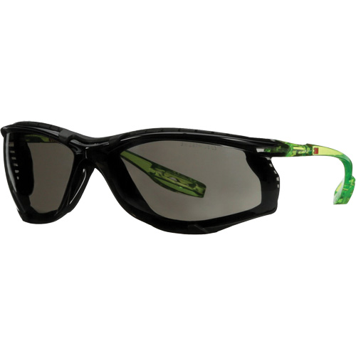 Lunettes de s&eacute;curit&eacute; de s&eacute;rie Solus CCS, Lentille Gris, Antibu&eacute;e/Anti-&eacute;gratignures, R&eacute;pond ou surpasse la norme CSA Z94.3 Equipment World