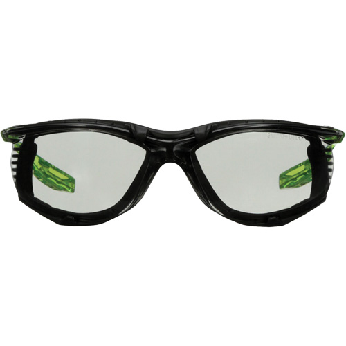 Lunettes de s&eacute;curit&eacute; de s&eacute;rie Solus CCS, Lentille Gris/Int&eacute;rieur/ext&eacute;rieur, Antibu&eacute;e/Anti-&eacute;gratignures, R&eacute;pond ou surpasse la norme CSA Z94.3 Equipment World