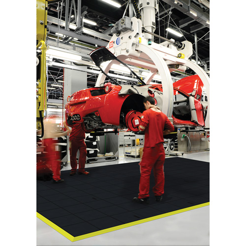 Cushion-Ease&reg; Interlocking Anti-Fatigue Mat, Pebbled, 3' x 3' x 3/4", Black, Natural Rubber Equipment World