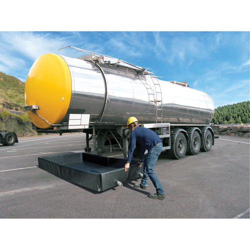 Ultra-Tanker Berm, 374 US gal. Capacity, 5' W x 10' L x 12" H, Foam Wall Equipment World