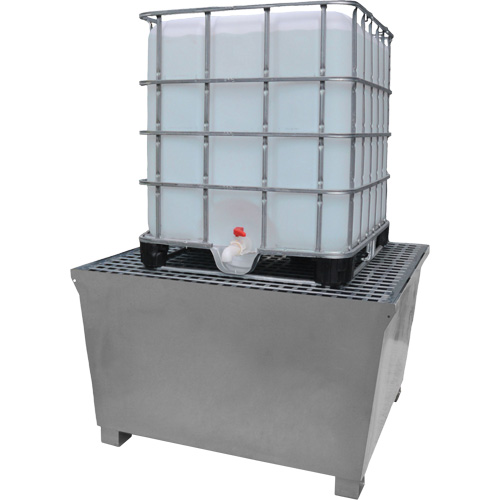 Ultra-IBC Spill Pallet en acier, Capacit&eacute; de d&eacute;versement 370 gal. US, 57,6" x 34,7" x 56,9" Equipment World