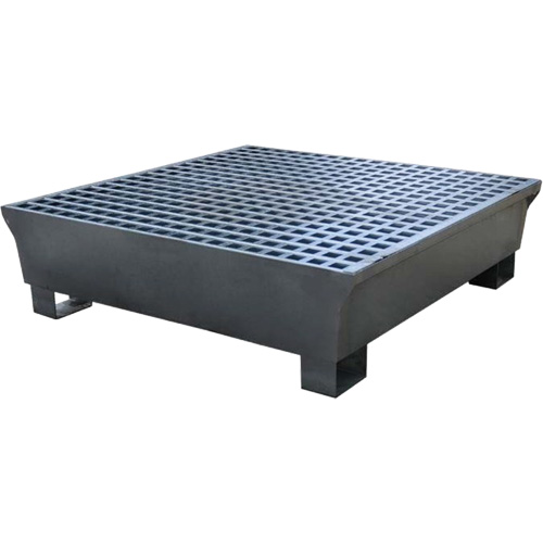 Ultra-Spill Pallet en acier, 4 barils, Capacit&eacute; de d&eacute;versement 68 gal. US, 49,1" x 47,1" x 10,9" Equipment World