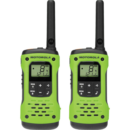 Radios bidirectionnelles TalkAbout T600 s&eacute;rie H2O, Bande FRS/GMRS, 22 canaux, Port&eacute;e 56 km Equipment World