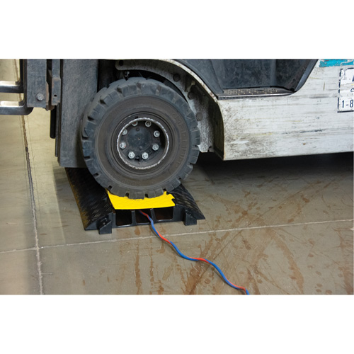 Polyurethane Cable Protector, 3 Channels, 35.43" L x 19.69" W x 3" H Equipment World