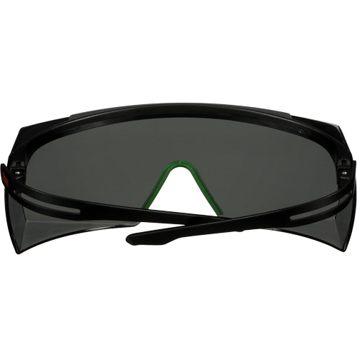 Lunettes de s&eacute;curit&eacute; SecureFit s&eacute;rie 3700 SF3730AS-BLK, Lentille Gris/IR 3.0, Anti-&eacute;gratignures, ANSI Z87+/R&eacute;pond ou surpasse la norme CSA Z94.3 Equipment World