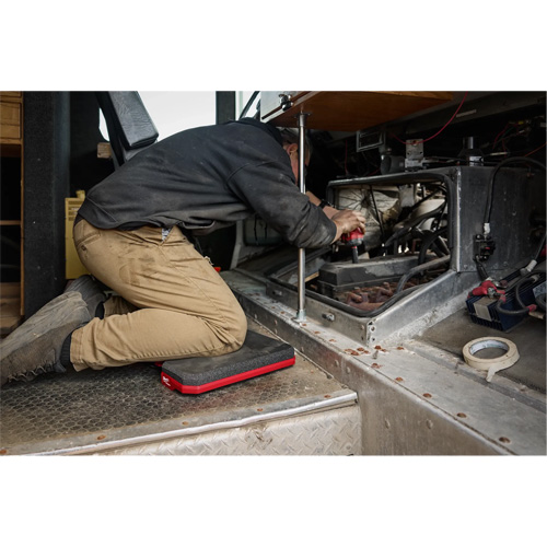 Packout Kneeling Pad, 18.7" L x 13.7" W, 2.2" Thick Equipment World