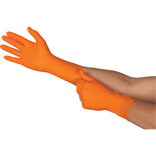 Gants jetables TOUCHNTUFF 93-800, 6,5/7, Latex/N&eacute;opr&egrave;ne/Nitrile, 23,6-mils, Sans poudre, Orange Equipment World