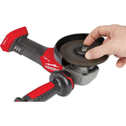Meuleuse &agrave; frein avec interrupteur &agrave; glissi&egrave;re One-Key M18 Fuel (outil seulement), Roue de 4-1/2" ou 5", 18 V Equipment World