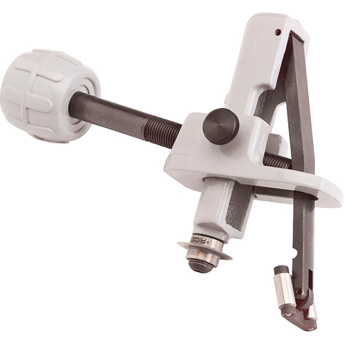 Internal Tubing Cutter #106, 50-75 nominal, 6-67 depth mm Capacity Equipment World