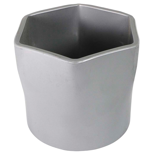 Douille pour &eacute;crou d'essieu Equipment World