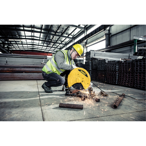 Scie &agrave; tronçonner, 14", 4000 tr/min &agrave; vide, 120 V, 15 A Equipment World