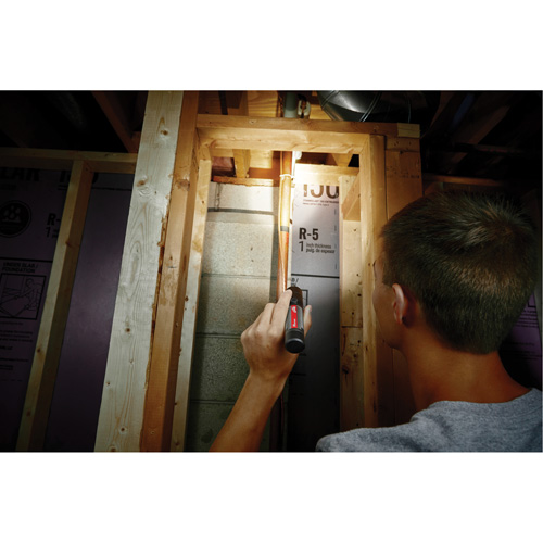 USB Compatible Compact Flashlight, LED, 800 Lumens, Rechargeable Batteries Equipment World