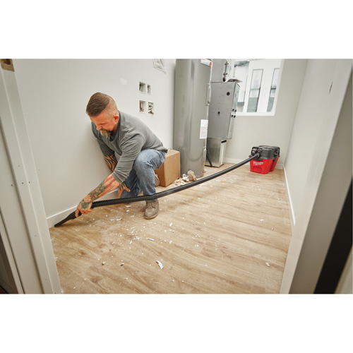 Tuyau extensible 1-7/8" Equipment World