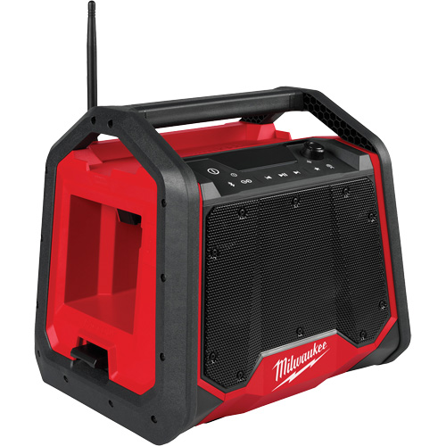 Radio de chantier Bluetooth M18 et chargeur, Lithium-ion, 18 V Equipment World