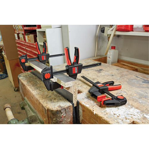 Serre-joints de table &agrave; une main (2 pi&egrave;ces), 6" (152,4 mm) Equipment World
